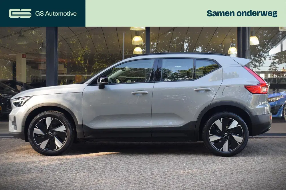 Volvo EX40 Single Motor Essential 70 kWh uit 2024, foto 7