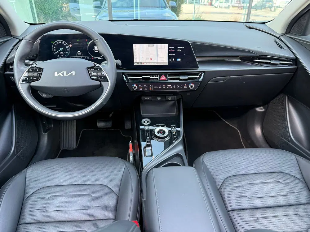 Kia Niro 1.6 GDi Hybrid DynamicPlusLine uit 2023, foto 2
