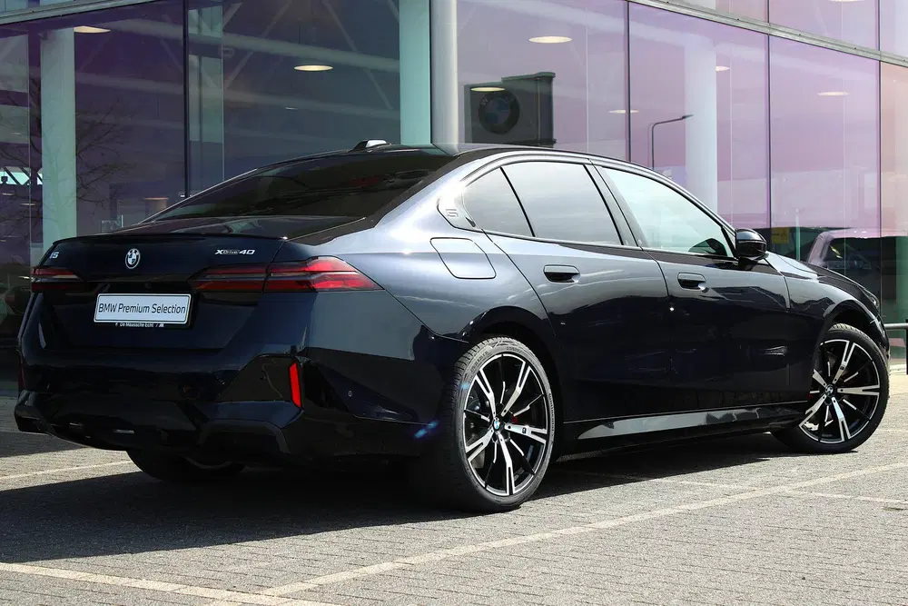 BMW i5 xDrive40 M Sport uit 2026, foto 2