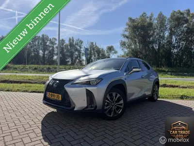 Lexus UX 250h F Sport LEDER uit 2023