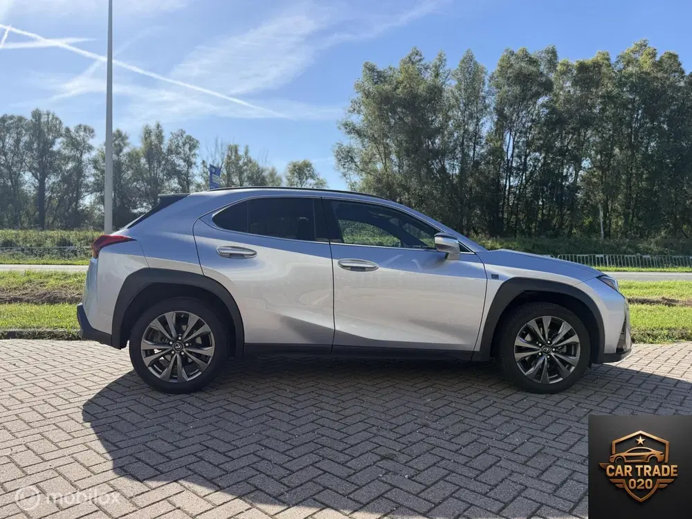 Lexus UX 250h F Sport LEDER uit 2023, foto 7