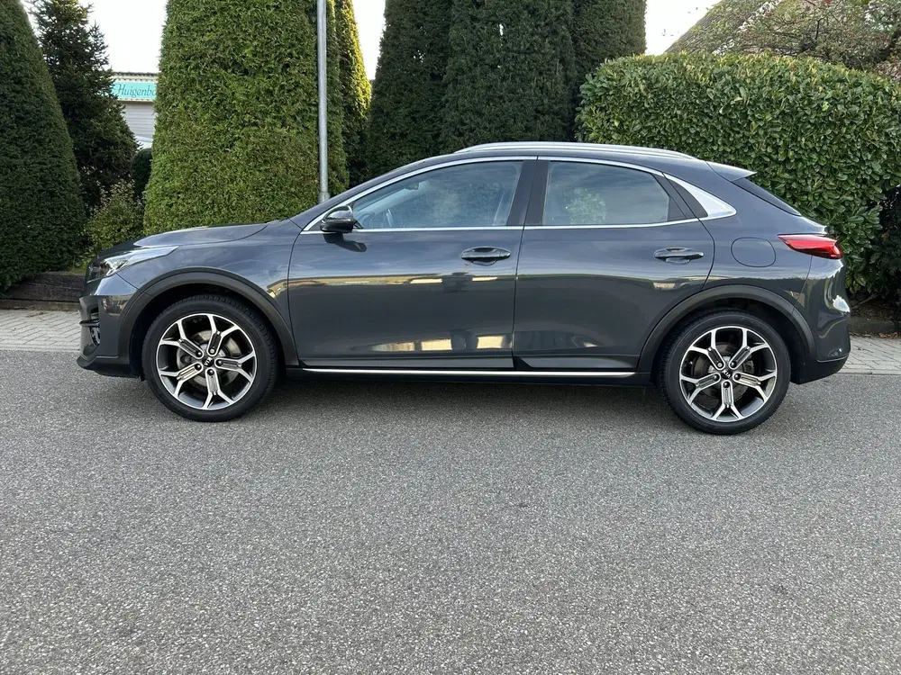 Kia XCeed 1.0 T-GDi DynamicLine uit 2020, foto 2