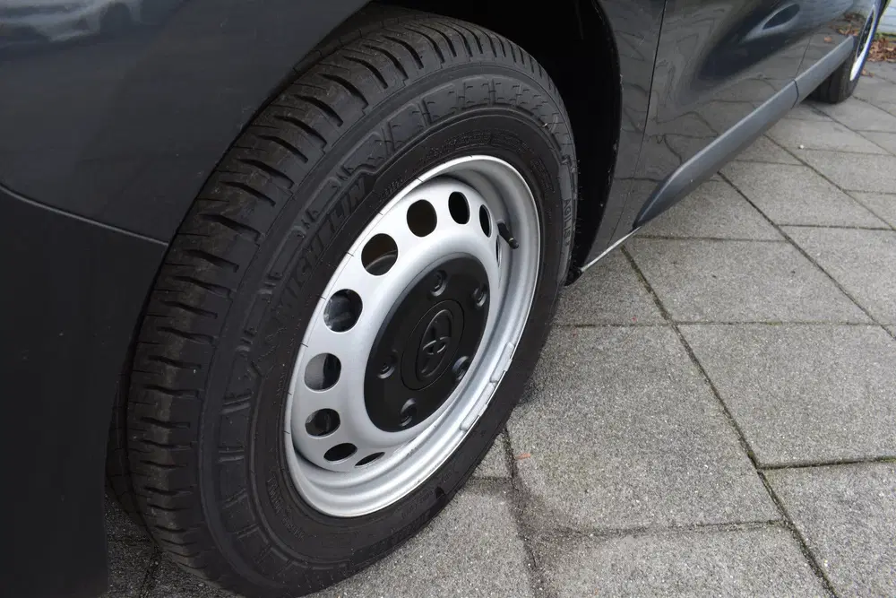Toyota Proace Challenger Extra Range Long 75 uit 2024, foto 6