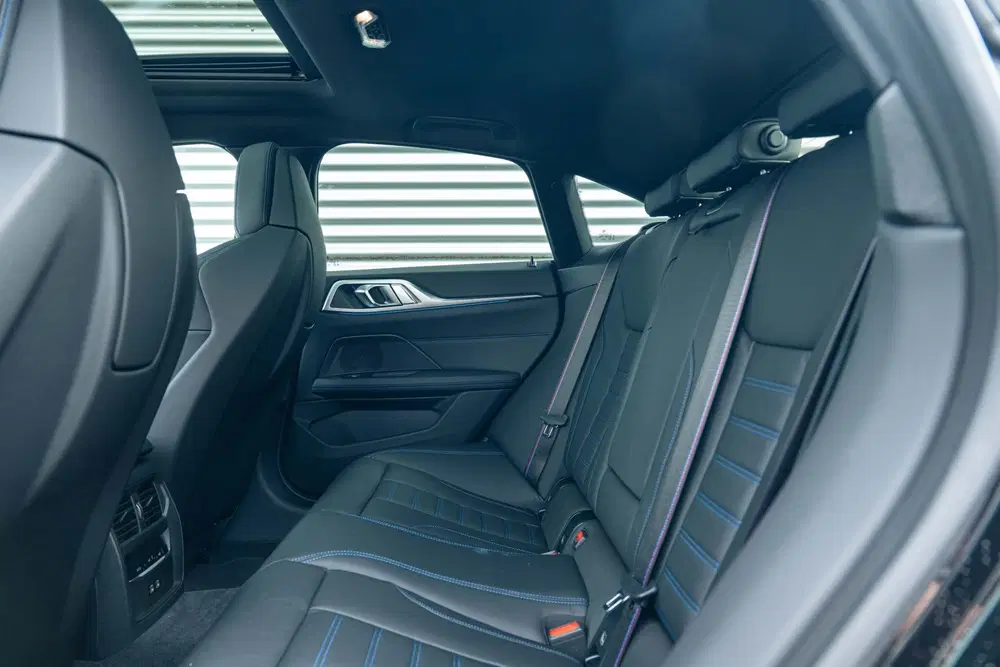 BMW i4 eDrive35 High Executive M Sport uit 2025, foto 12