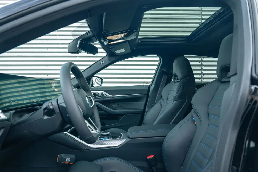 BMW i4 eDrive35 High Executive M Sport uit 2025, foto 4