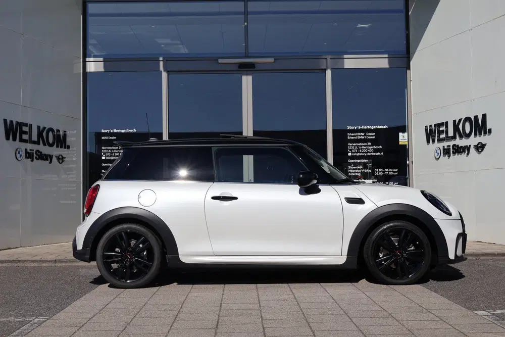 Mini Hatchback Cooper JCW Rockingham GT Automaat uit 2023, foto 9