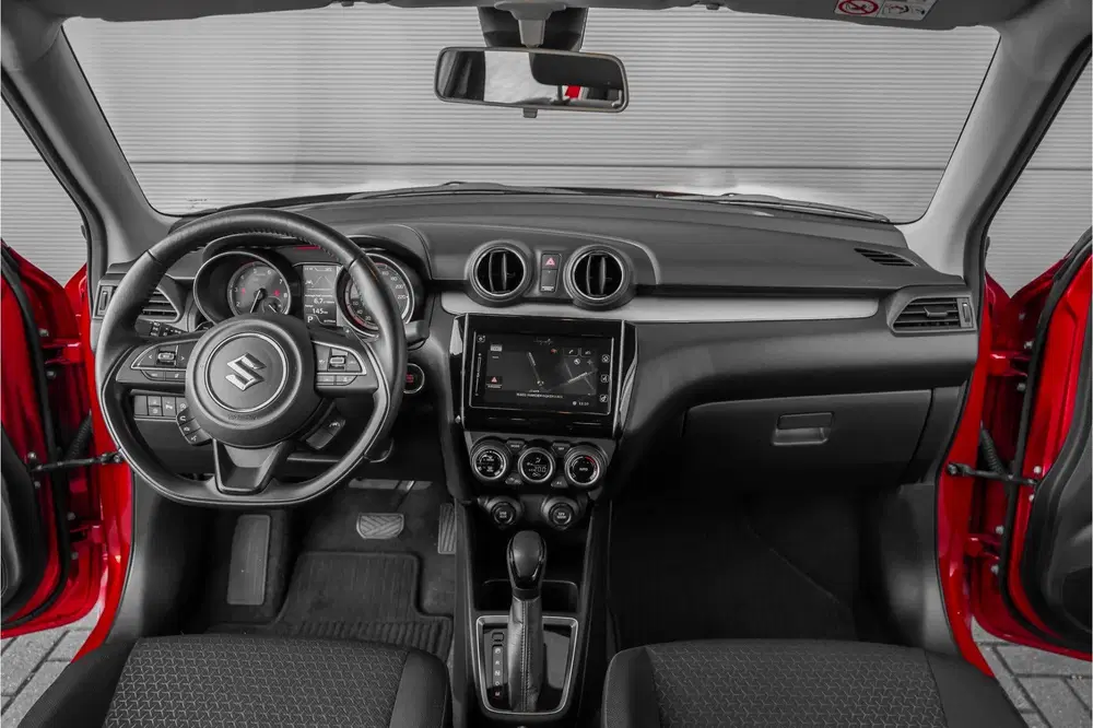 Suzuki Swift 1.2 Style Smart Hybrid ACC Stoelverw 16" L uit 2022, foto 2
