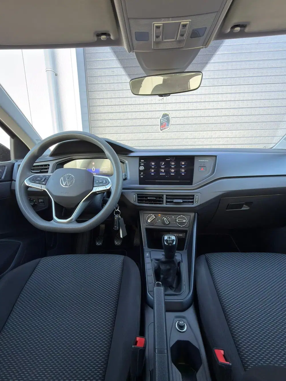 Volkswagen Polo 1.0 TSI 95pk 2024 Zwart uit 2024, foto 10
