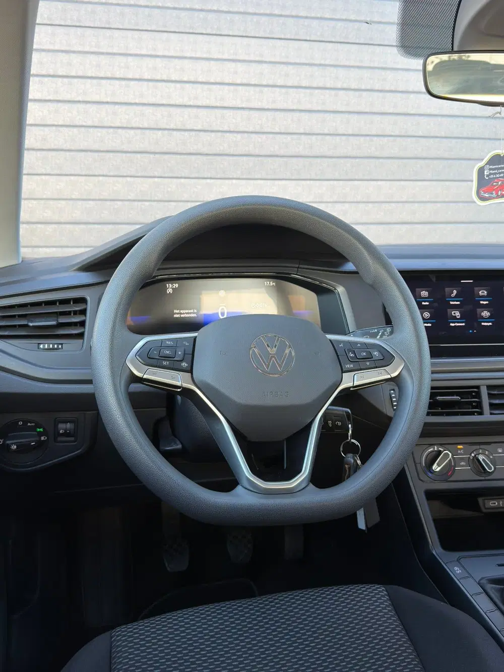 Volkswagen Polo 1.0 TSI 95pk 2024 Zwart uit 2024, foto 9