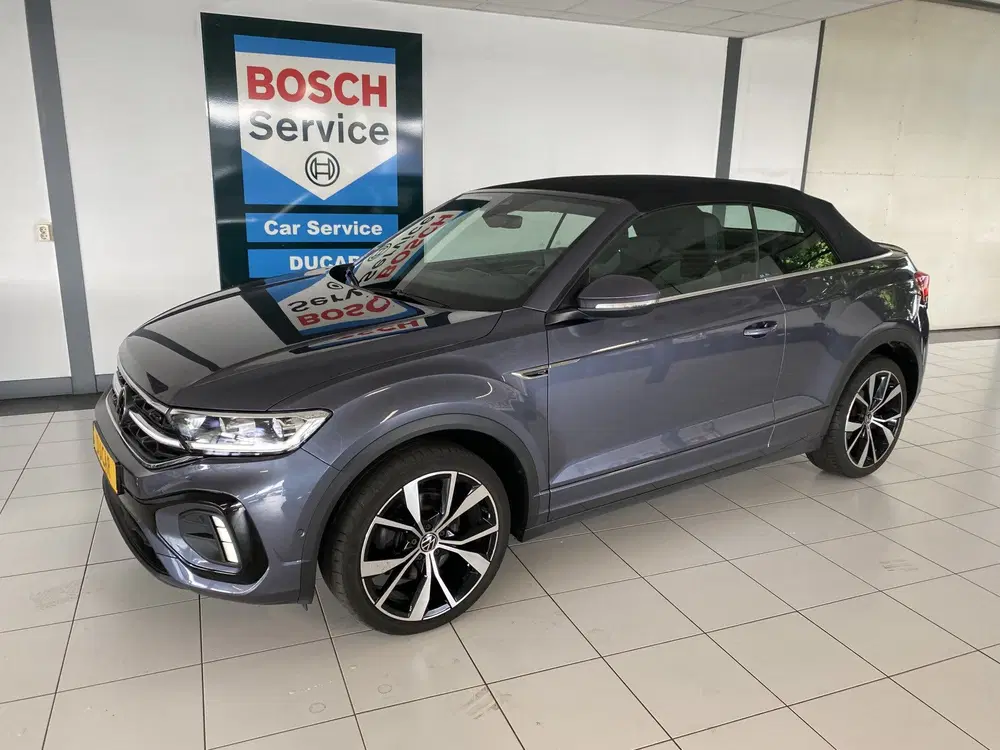 Volkswagen T-Roc 1.5 TSI R-Line binnen en buiten Carp uit 2022, foto 7