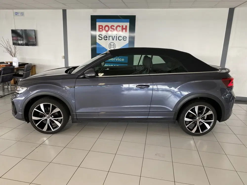 Volkswagen T-Roc 1.5 TSI R-Line binnen en buiten Carp uit 2022, foto 8