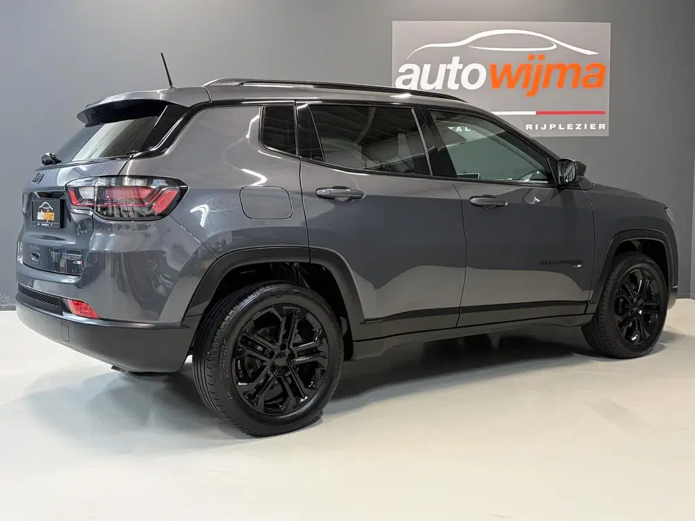 Jeep Compass 1.5l GSE 145pk e-Hybrid Night Eagle DCT Ca uit 2023, foto 5