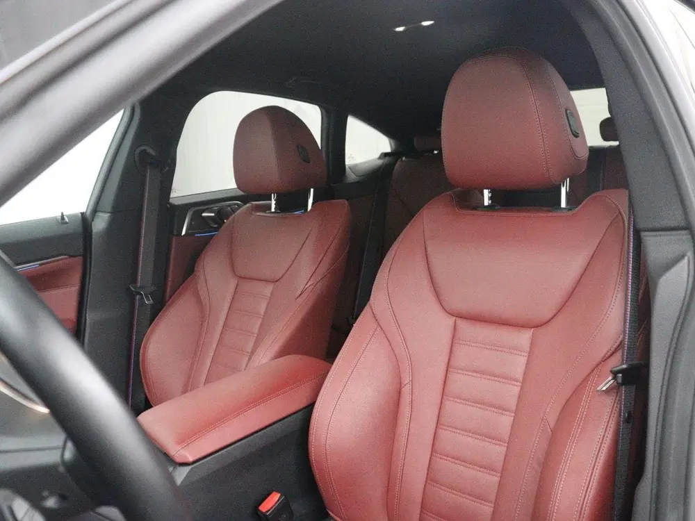 BMW i4 Executive 84 kWh uit 2022, foto 5
