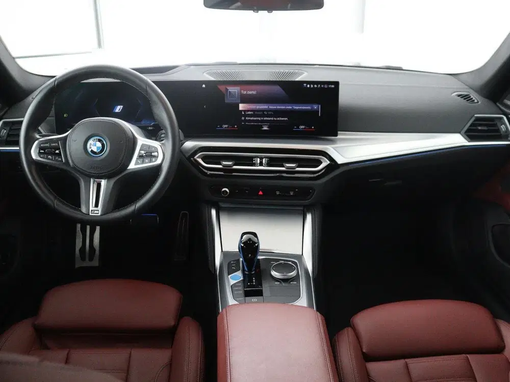 BMW i4 Executive 84 kWh uit 2022, foto 6