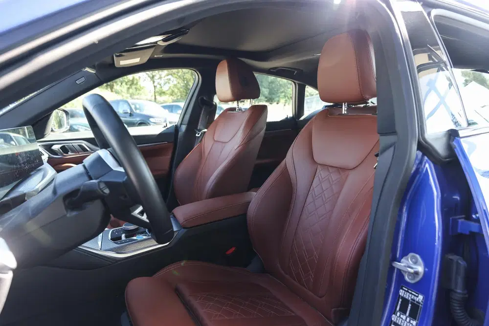 BMW i4 eDrive35 M Sport uit 2025, foto 10