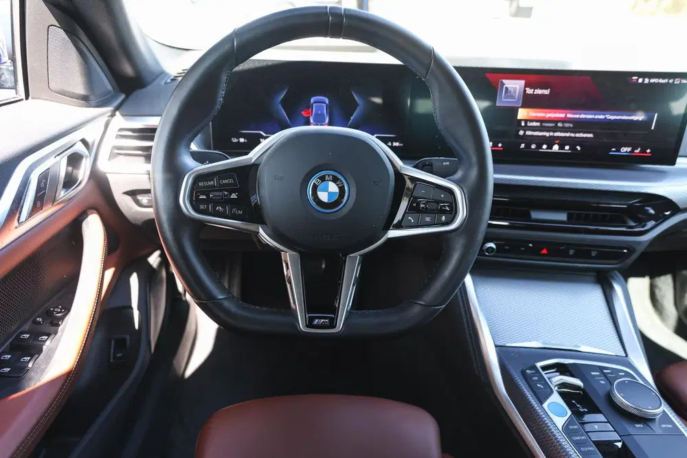 BMW i4 eDrive35 M Sport uit 2025, foto 3
