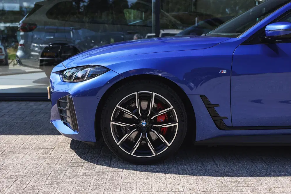 BMW i4 eDrive35 M Sport uit 2025, foto 5