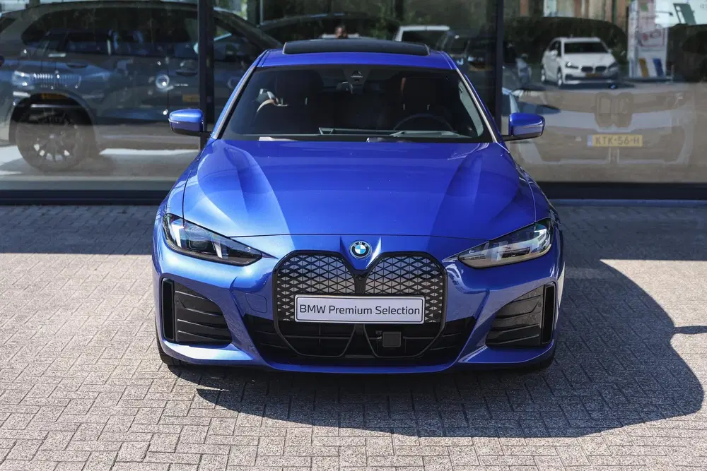 BMW i4 eDrive35 M Sport uit 2025, foto 6