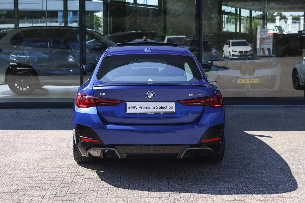 BMW i4 eDrive35 M Sport uit 2025, foto 7