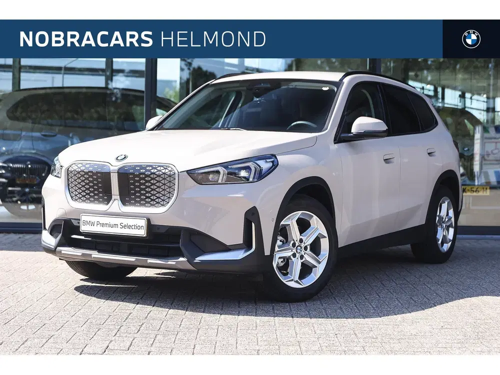 BMW iX1 eDrive20 uit 2025