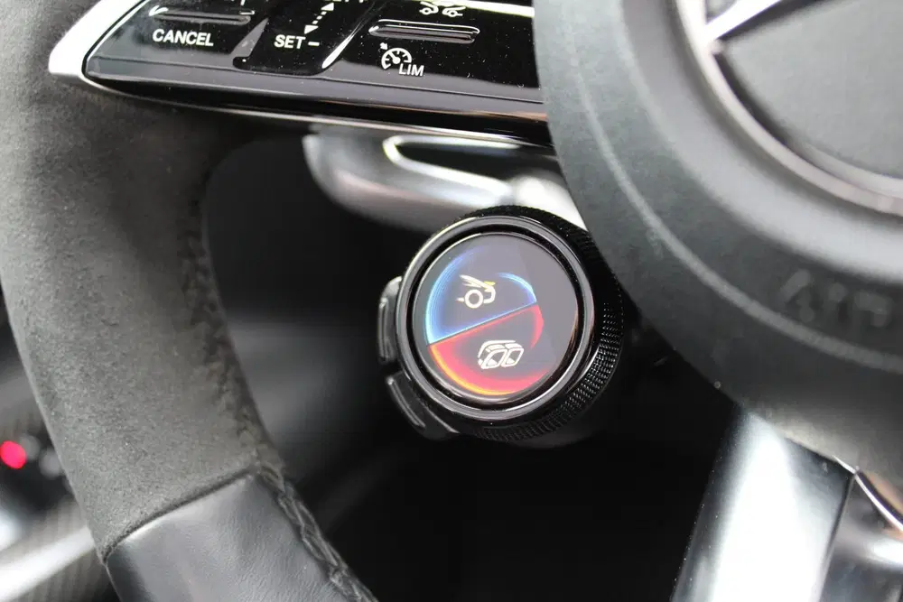 Mercedes-Benz SL AMG 63 4MATIC+ uit 2022, foto 10