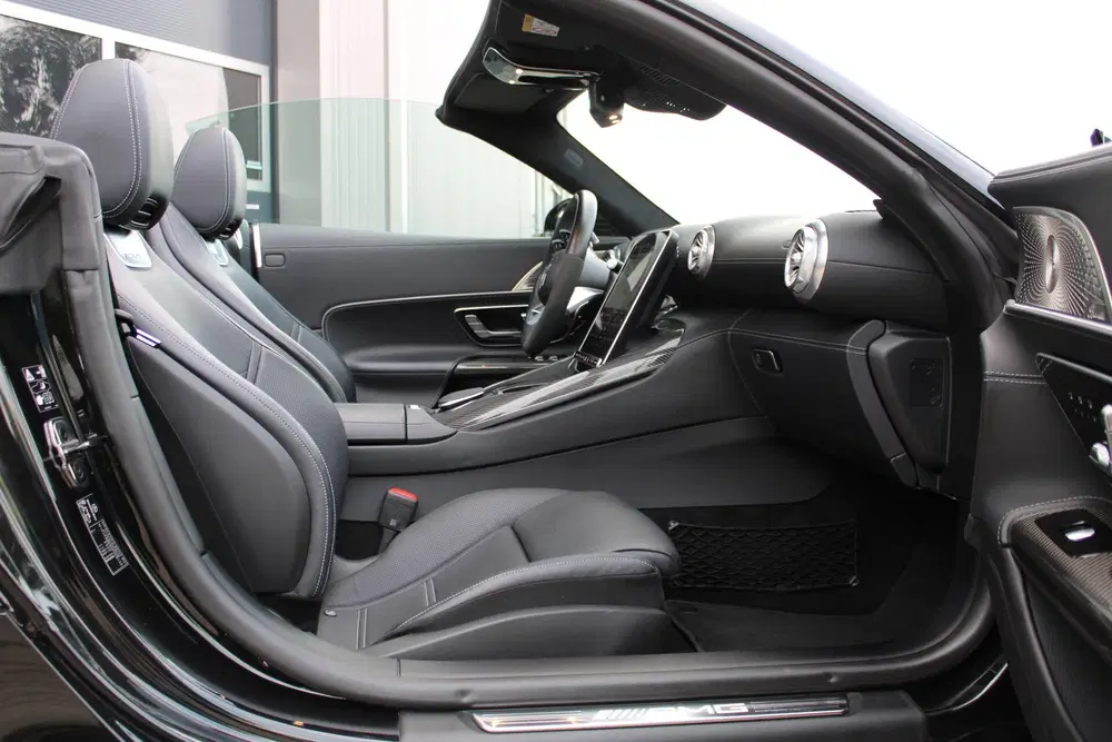 Mercedes-Benz SL AMG 63 4MATIC+ uit 2022, foto 13