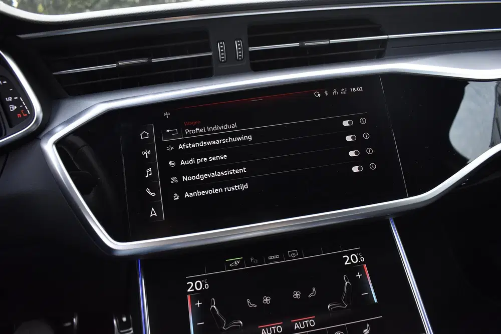 Audi A6 55 TFSI e quattro Pro Line S Competition uit 2022, foto 12