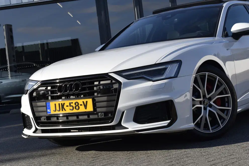 Audi A6 55 TFSI e quattro Pro Line S Competition uit 2022, foto 2