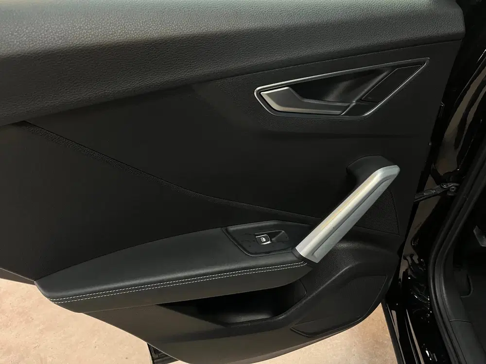 Audi Q2 35 TFSI S Edition Pano uit 2020, foto 13