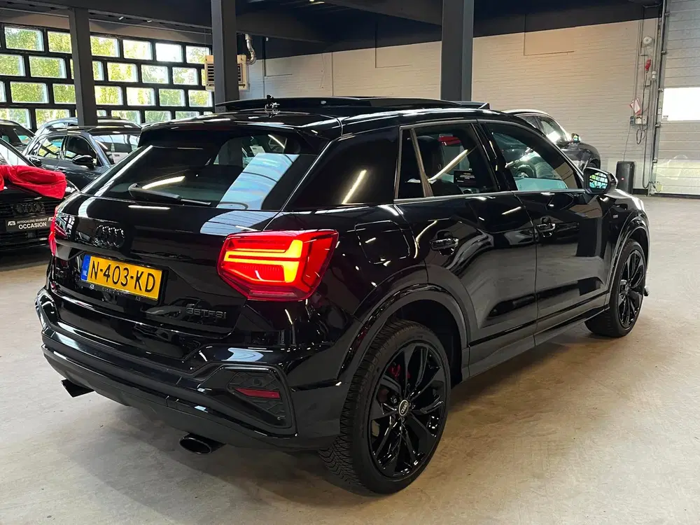 Audi Q2 35 TFSI S Edition Pano uit 2020, foto 5