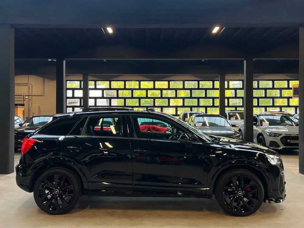 Audi Q2 35 TFSI S Edition Pano uit 2020, foto 6