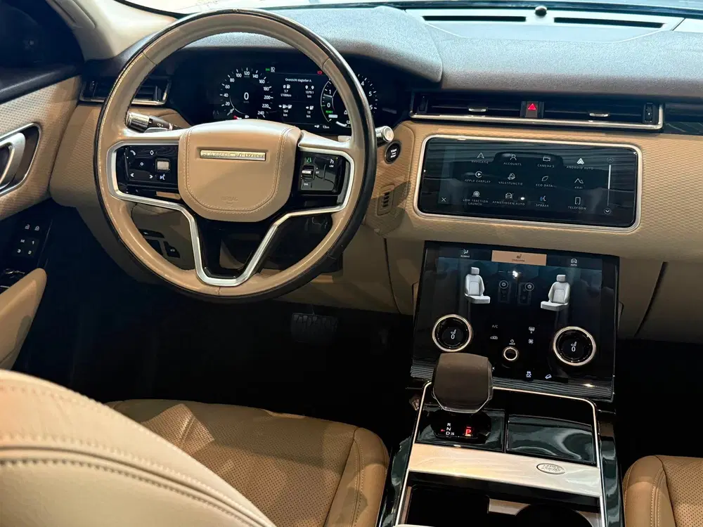 Land Rover Range Rover Velar 2.0 P400e S uit 2022, foto 13