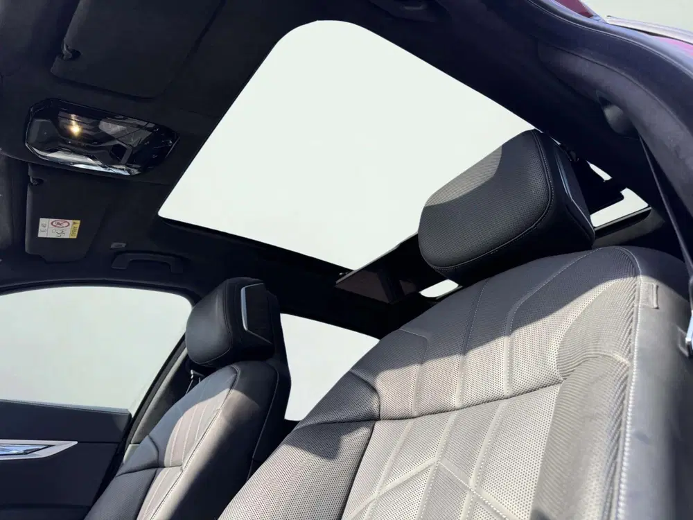 BMW i7 XDrive60 106 kWh uit 2022, foto 13
