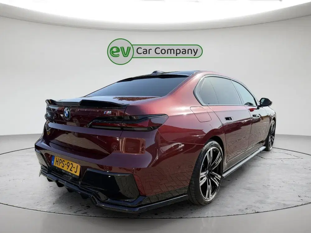 BMW i7 XDrive60 106 kWh uit 2022, foto 4