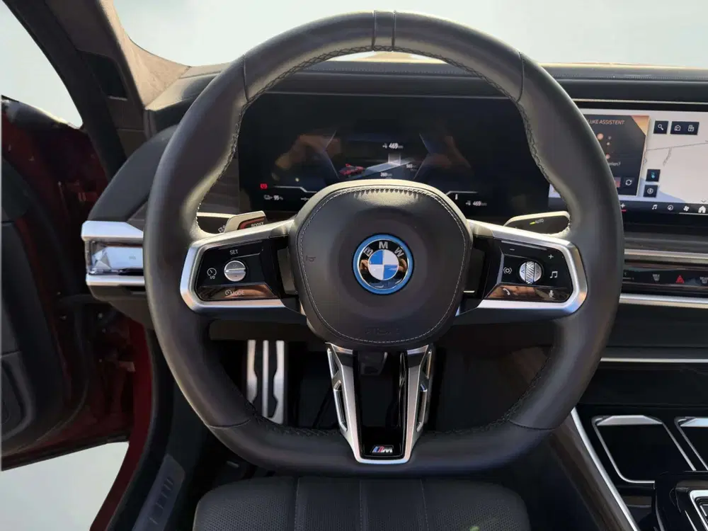 BMW i7 XDrive60 106 kWh uit 2022, foto 8