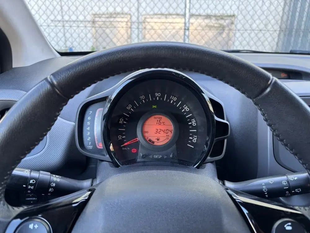 Peugeot 108 1.0 e-VTi Active uit 2021, foto 11