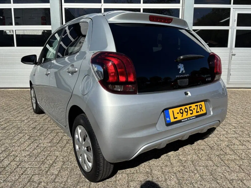 Peugeot 108 1.0 e-VTi Active uit 2021, foto 4