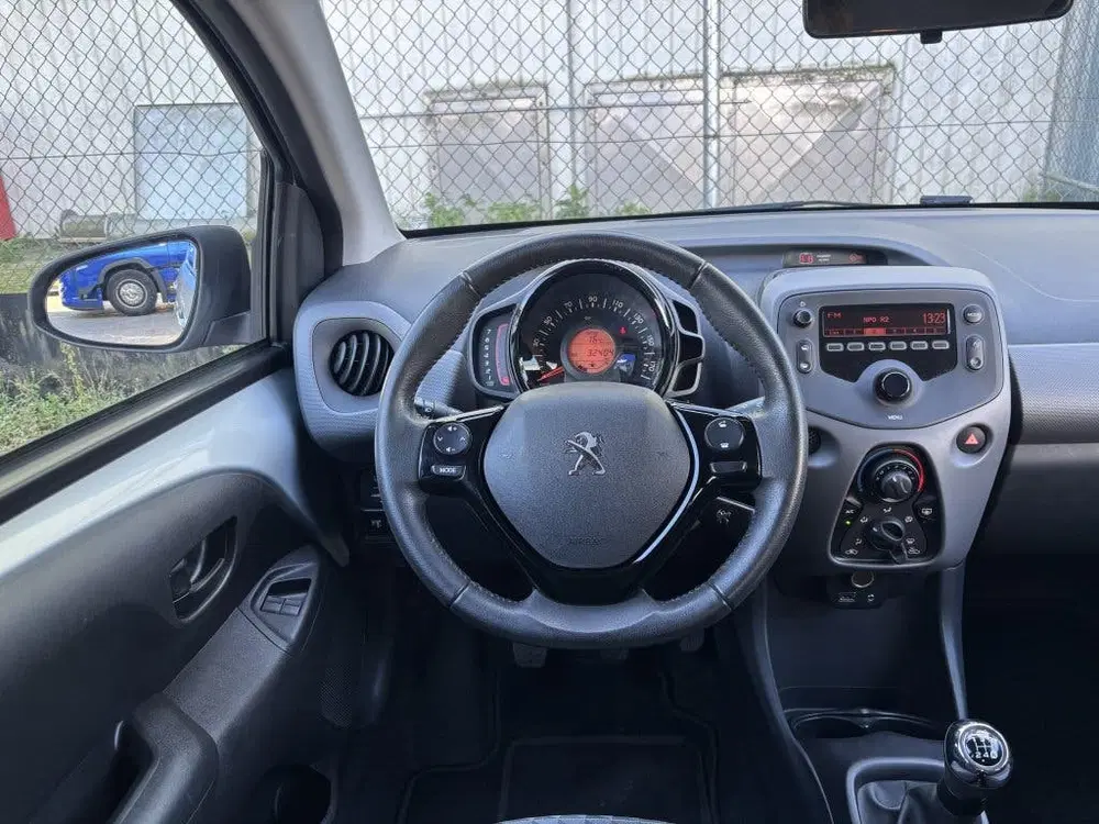 Peugeot 108 1.0 e-VTi Active uit 2021, foto 9