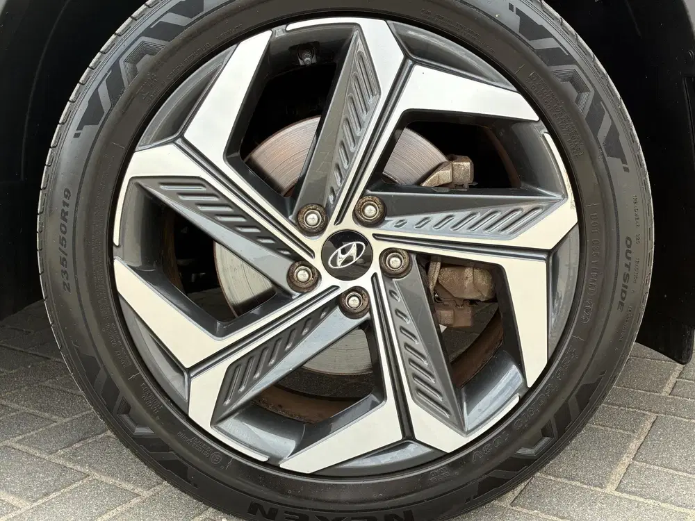 Hyundai TUCSON 1.6 T-GDI PHEV Comfort Smart 4WD uit 2021, foto 15