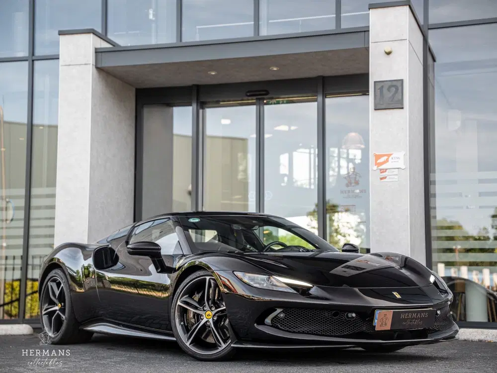 Ferrari 296 GTB 3.0 V6 uit 2024