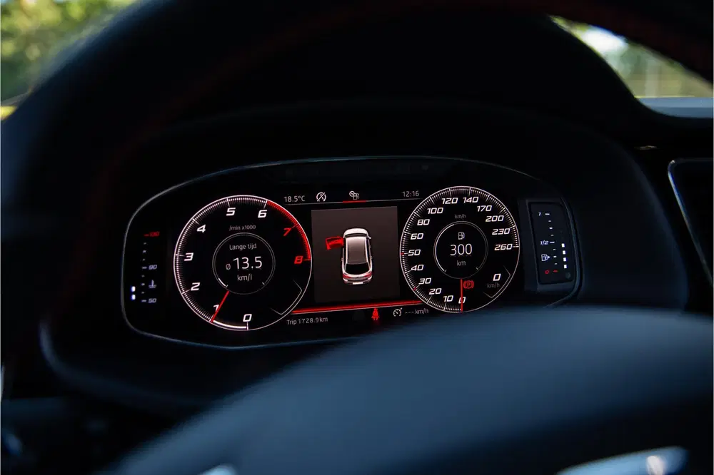 SEAT Leon 1.5 TSI FR Business Intense uit 2019, foto 11