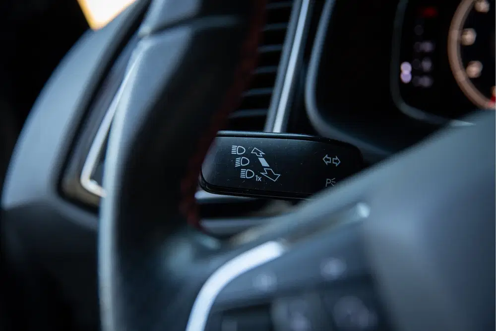 SEAT Leon 1.5 TSI FR Business Intense uit 2019, foto 14