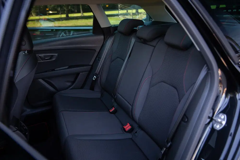 SEAT Leon 1.5 TSI FR Business Intense uit 2019, foto 9