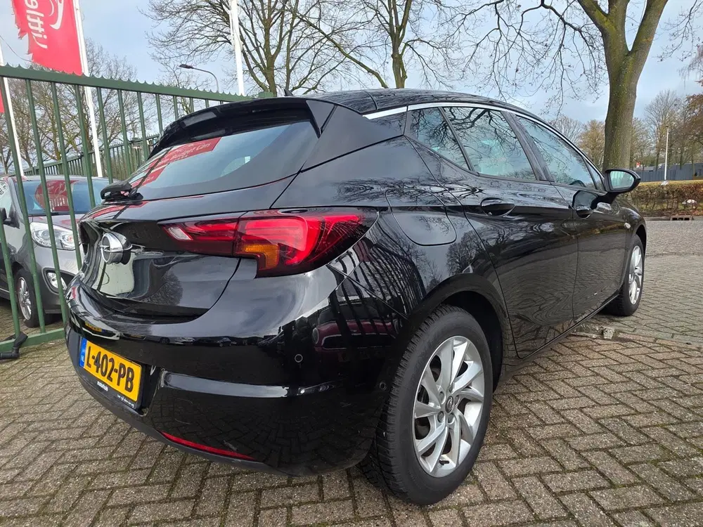 Opel Astra 1.2 Elegance 2e eigenaar dealer onderhoude uit 2021, foto 3