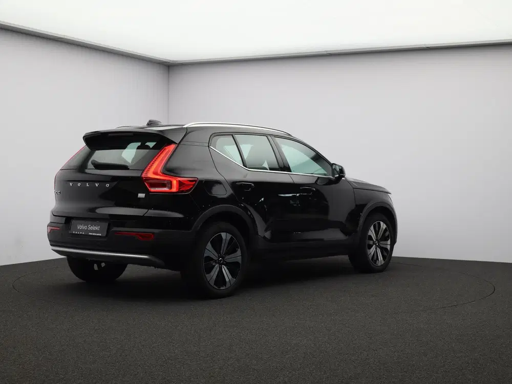 Volvo XC40 1.5 T4 Plug-in hybrid Plus Bright uit 2023, foto 2