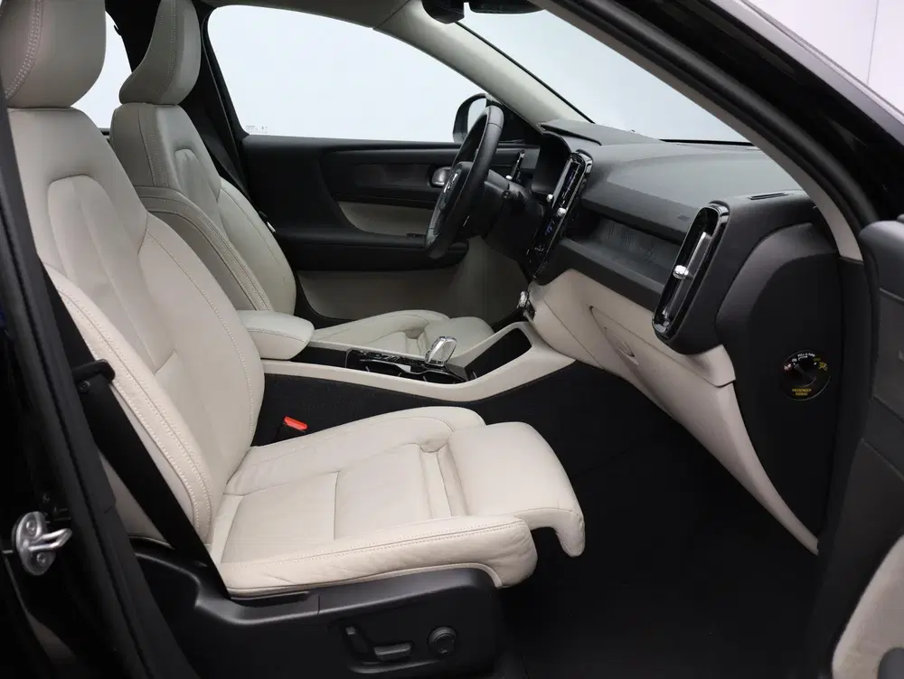 Volvo XC40 1.5 T4 Plug-in hybrid Plus Bright uit 2023, foto 8