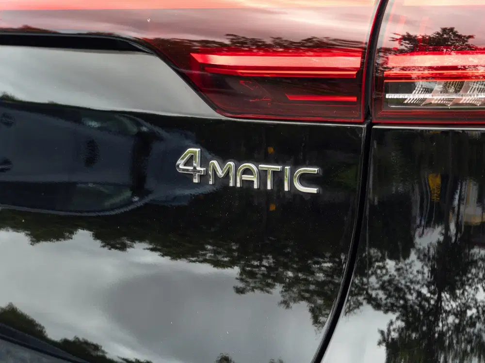 Mercedes-Benz EQC 400 4MATIC AMG Line 80 kWh uit 2023, foto 15