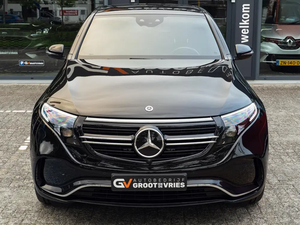 Mercedes-Benz EQC 400 4MATIC AMG Line 80 kWh uit 2023, foto 4