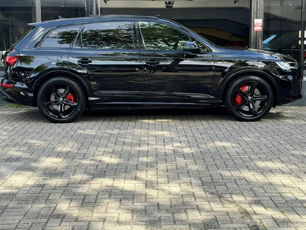 Audi Q7 S line 55 TFSI e Quattro Black Optik Aut*N uit 2021, foto 7
