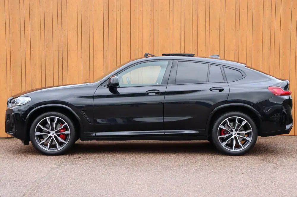 BMW X4 M-sport orgNL Harman uit 2023, foto 3